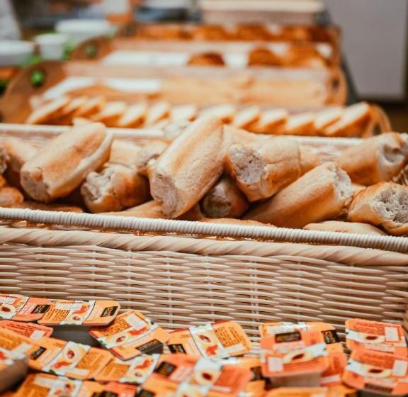 הוסטל Ti Menez Are