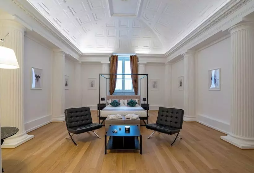 تختخواب و صبحانه Corso Grand Suites
