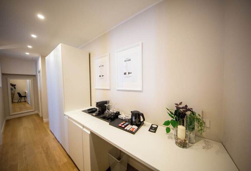 צימר Corso Grand Suites