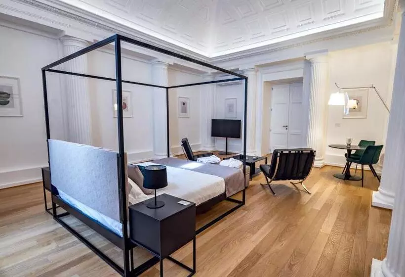 تختخواب و صبحانه Corso Grand Suites