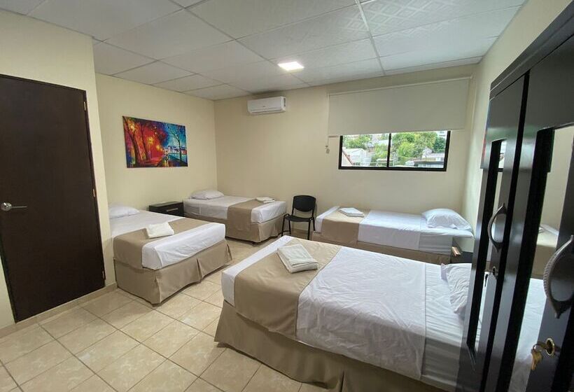 تختخواب و صبحانه La Capilla Suites & Apartments San Benito