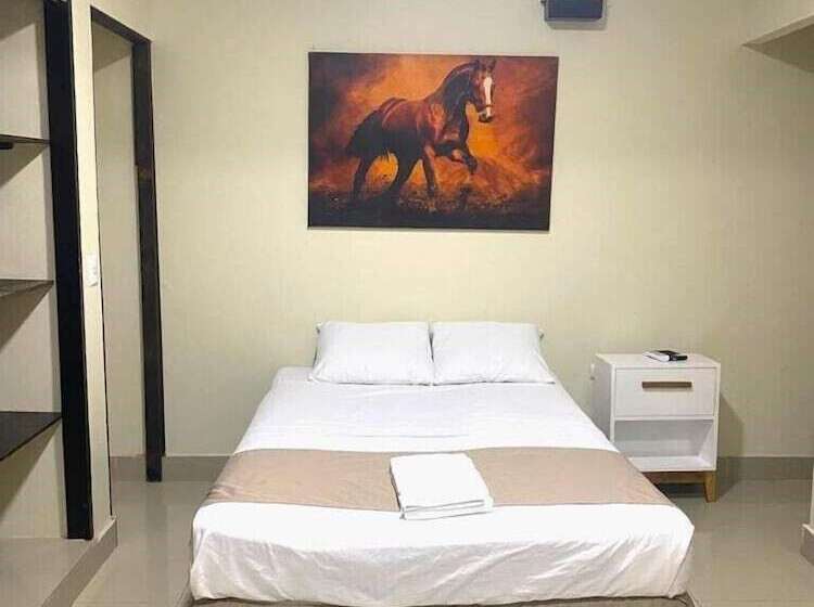 تختخواب و صبحانه La Capilla Suites & Apartments San Benito