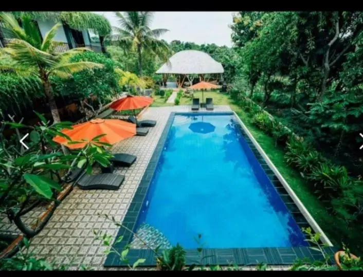 Hotelli Tinggian Hill Retreat