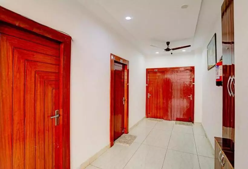 Oyo Flagship 81501 Sambhav Hotel And Restaurant