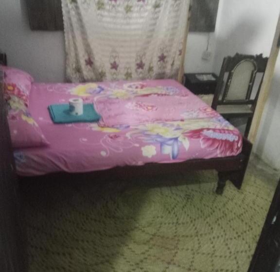 پانسیون Tabassam House