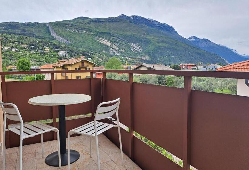 Conca D Oro B&b And Apartments