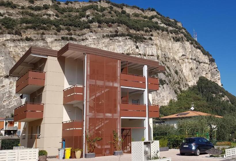 Conca D Oro B&b And Apartments