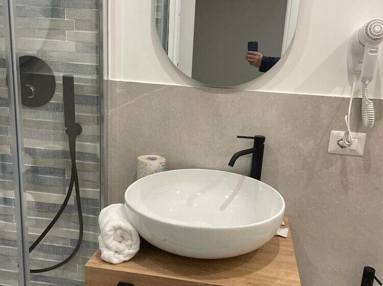 Dimora Del Plebiscito B&b