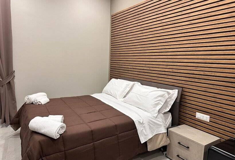 Dimora Del Plebiscito B&b