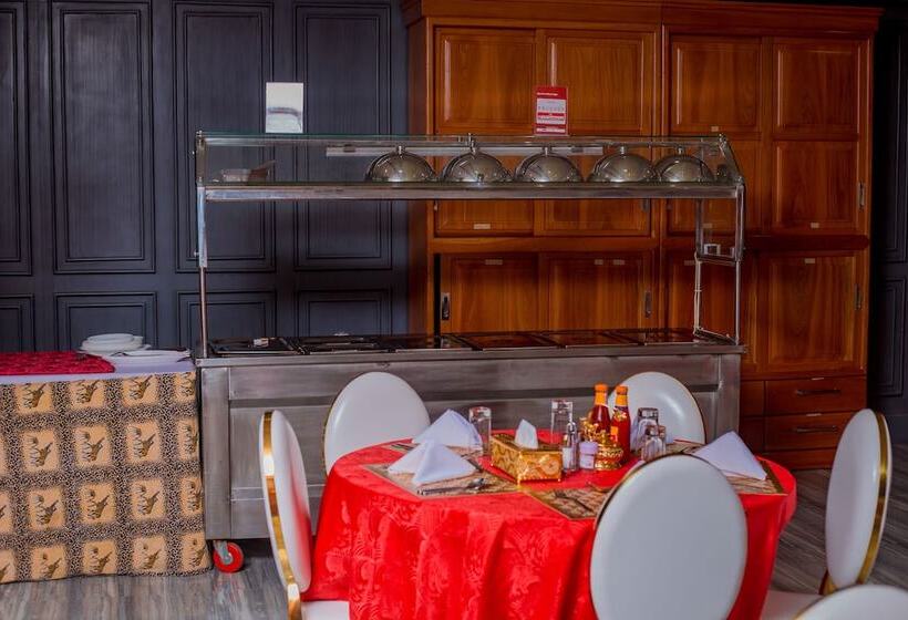 Отель Gr Comfort