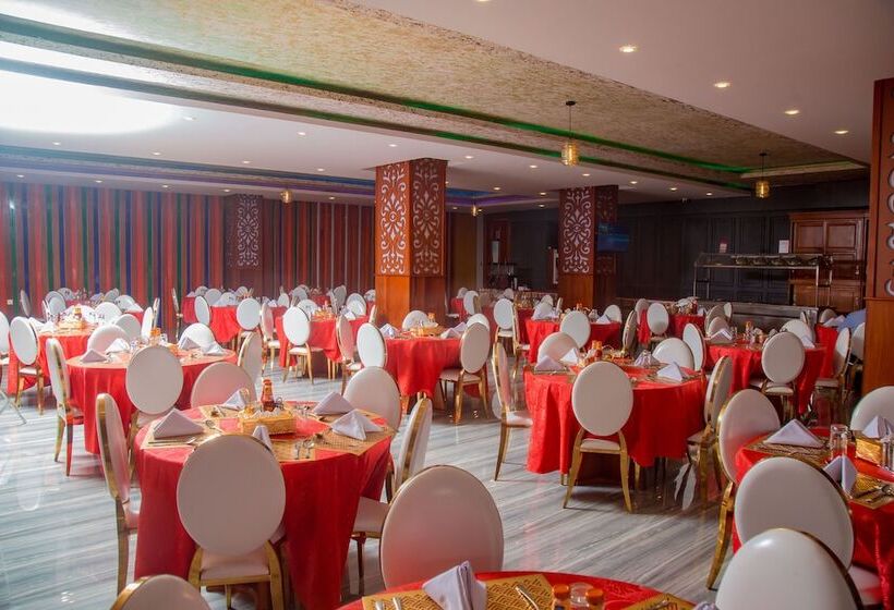 Отель Gr Comfort