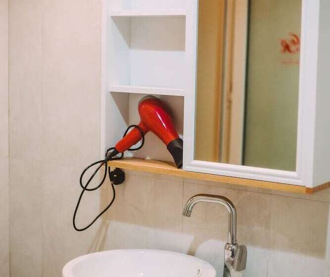 Отель Gr Comfort