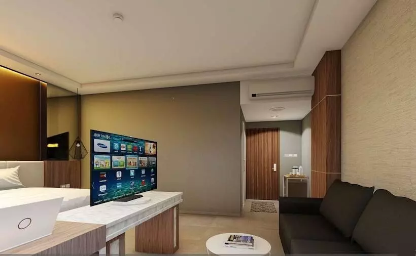 ホテル Santika Lahat