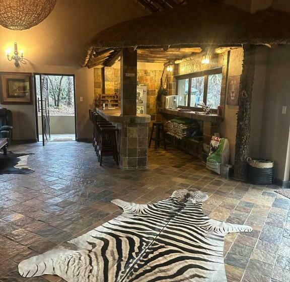 ペンション Casa Safari