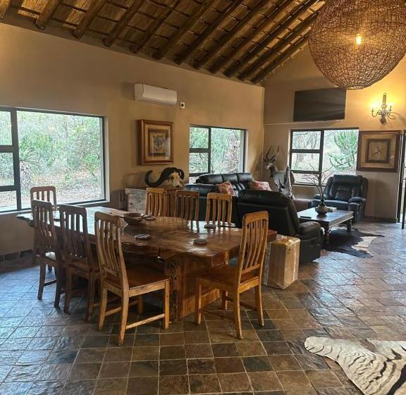 ペンション Casa Safari