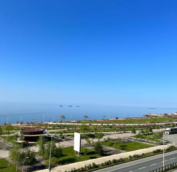 Rosella Royal Suit   روزيلا رويال