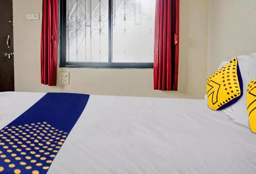 ホテル Spot On Yash Lodge