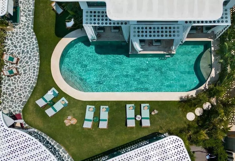 Hotelli Voger Alaçatı Prive