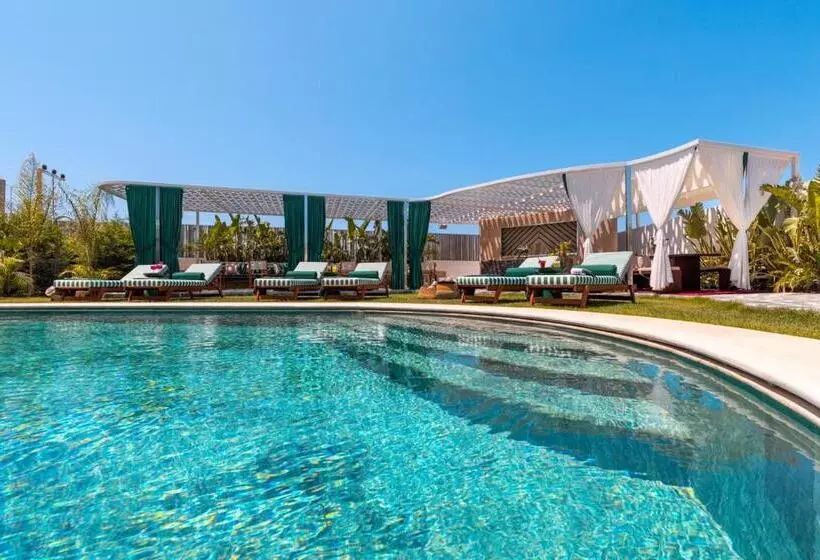 Hotelli Voger Alaçatı Prive