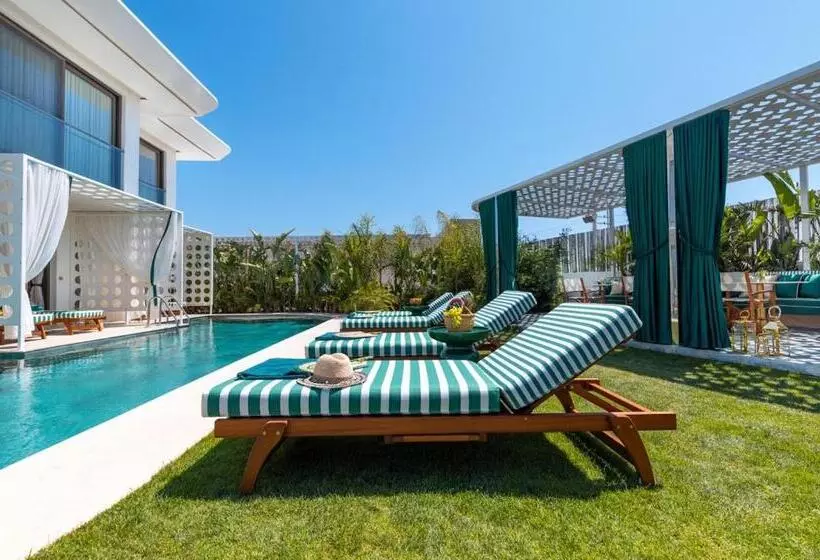 Hotelli Voger Alaçatı Prive