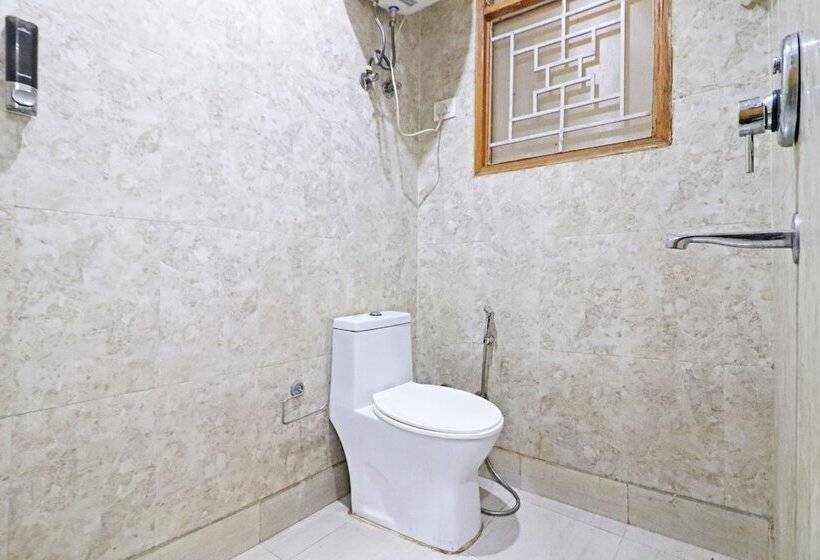 ホテル Trendy Residency