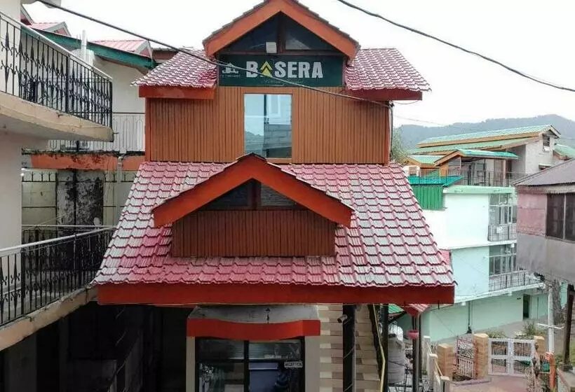 ホテル O Basera
