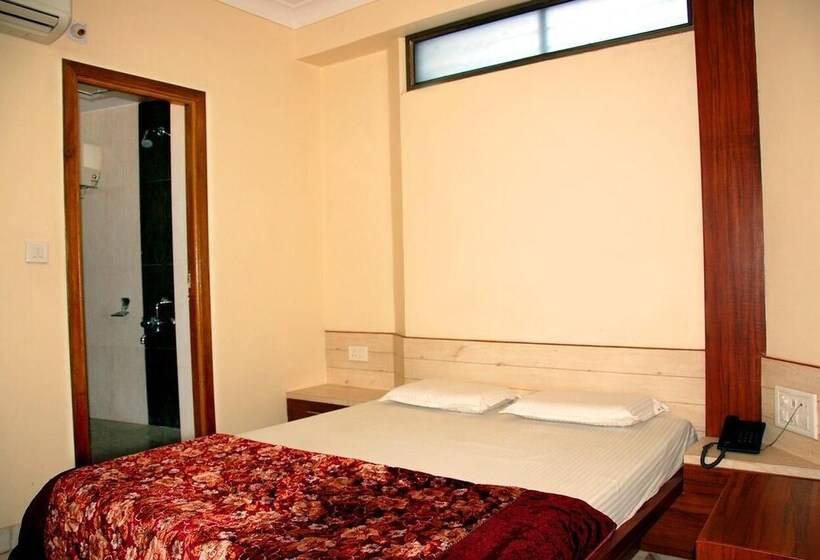 The Sky Comfort Hotel Shri Vithalesh