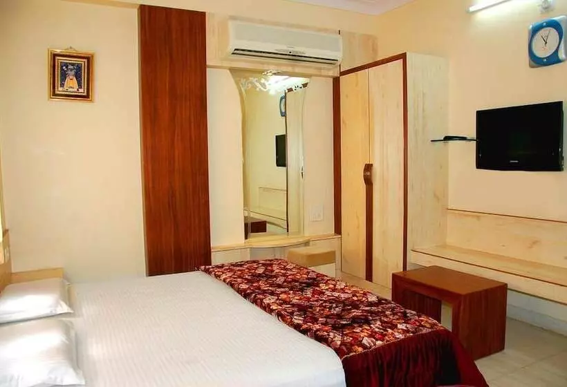 The Sky Comfort Hotel Shri Vithalesh