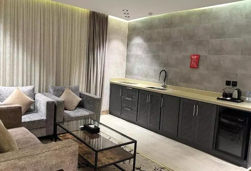 فندق حياة تاون 2