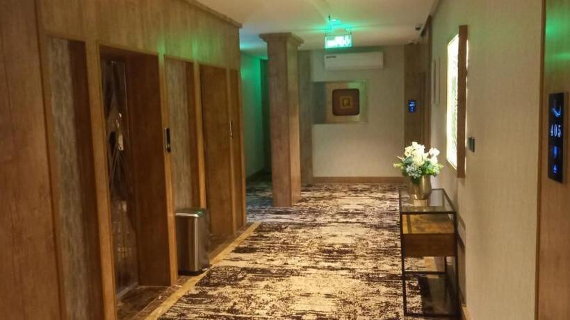 فندق حياة تاون 2