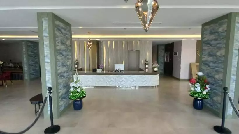 فندق حياة تاون 2