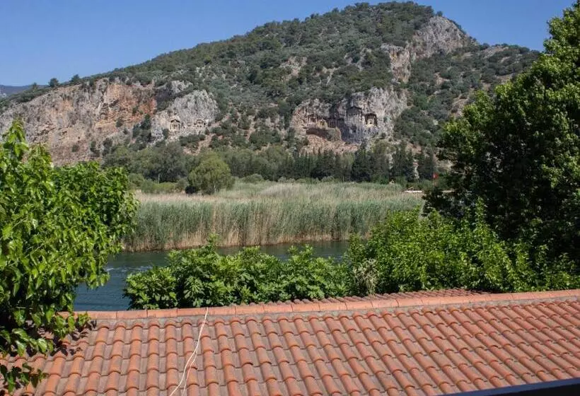 Aamiaismajoitus (B&B) Aktaş Butik