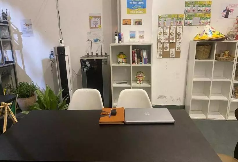 هتل کپسول Start House Capsule 5 Min Walk To The Airport