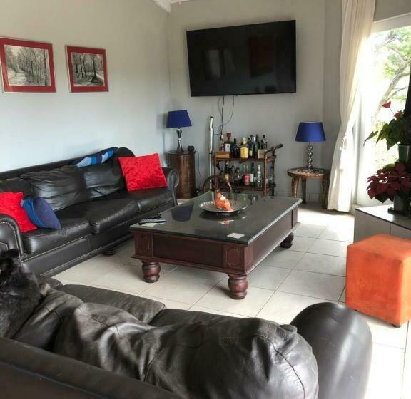 ホテル Do Not Stay