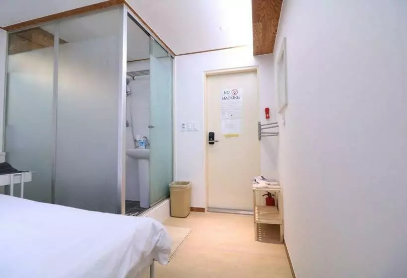 Retkeilymaja All Stay Inn Seoul