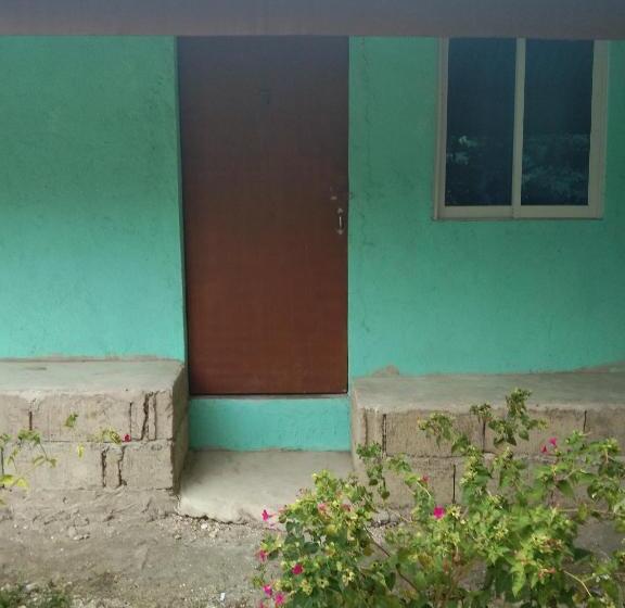 Hostel Magic S Place Beach Resort