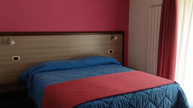 酒店 Agriturismo Il Tuccanese Di Russo Gerardo