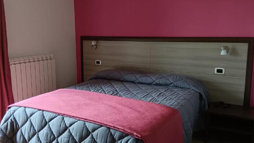 酒店 Agriturismo Il Tuccanese Di Russo Gerardo