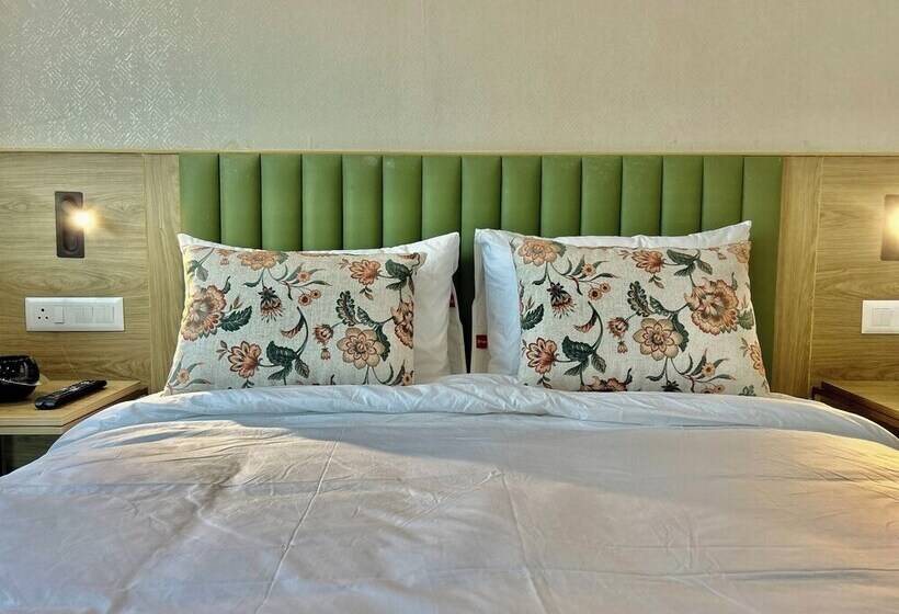 Hotel Limon & Banquet Sector 29, Gurgaon