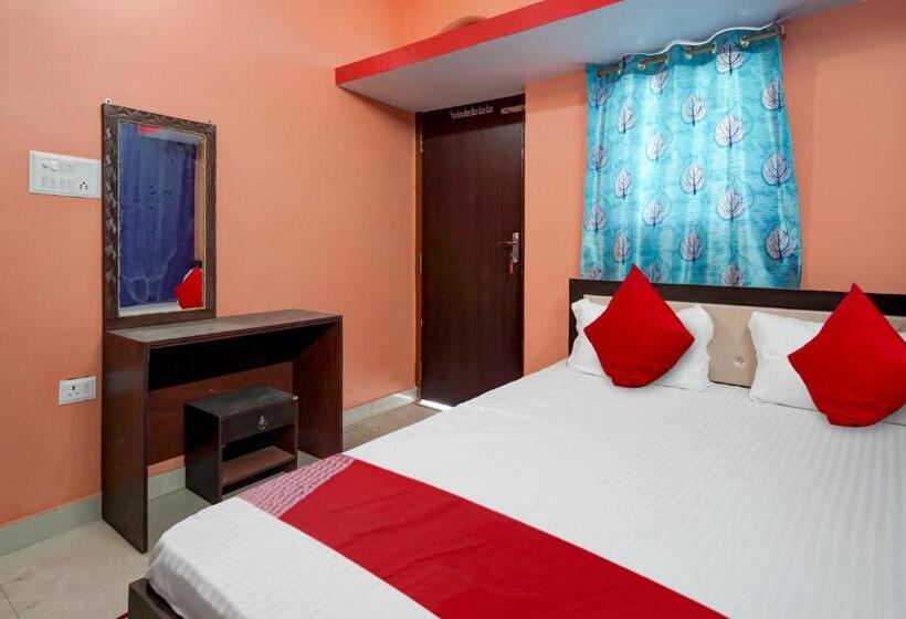 Oyo Flagship 81455 Hotel Rm