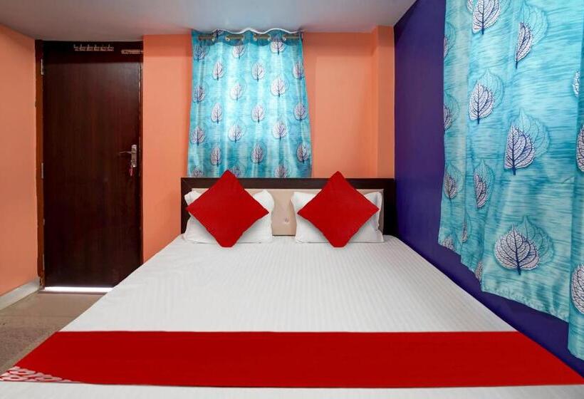 Oyo Flagship 81455 Hotel Rm