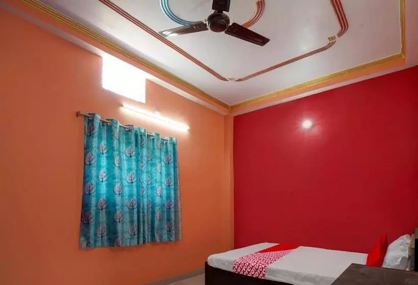 Oyo Flagship 81455 Hotel Rm