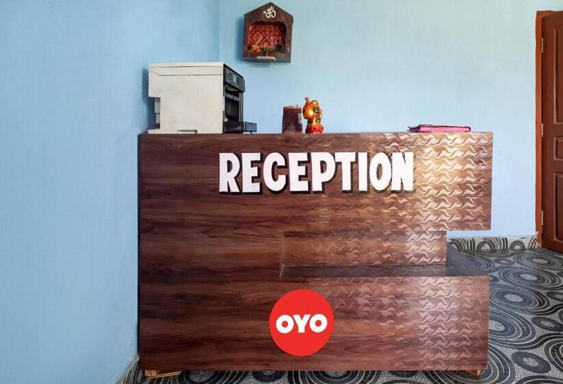 Oyo Flagship 81455 Hotel Rm