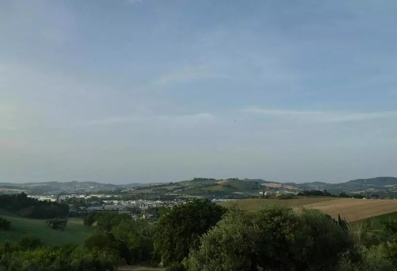 Majatalo Papaveri Del Conero Affittacamere