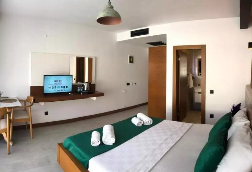 Seren Otel çeşme