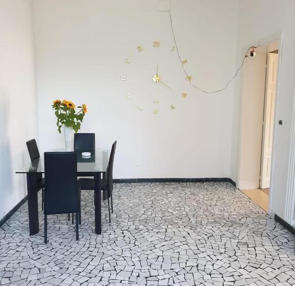 تختخواب و صبحانه Camere King