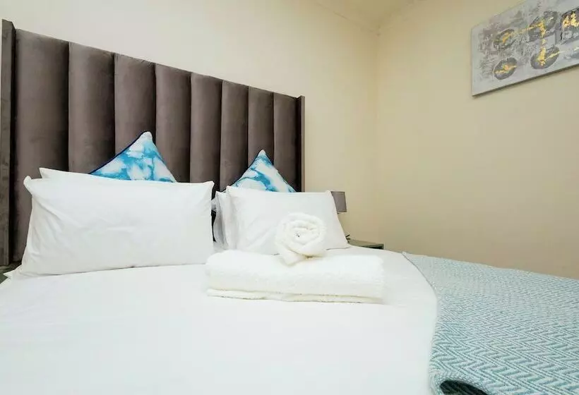 تختخواب و صبحانه Greenshae Lodge