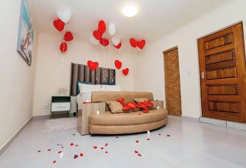 تختخواب و صبحانه Greenshae Lodge