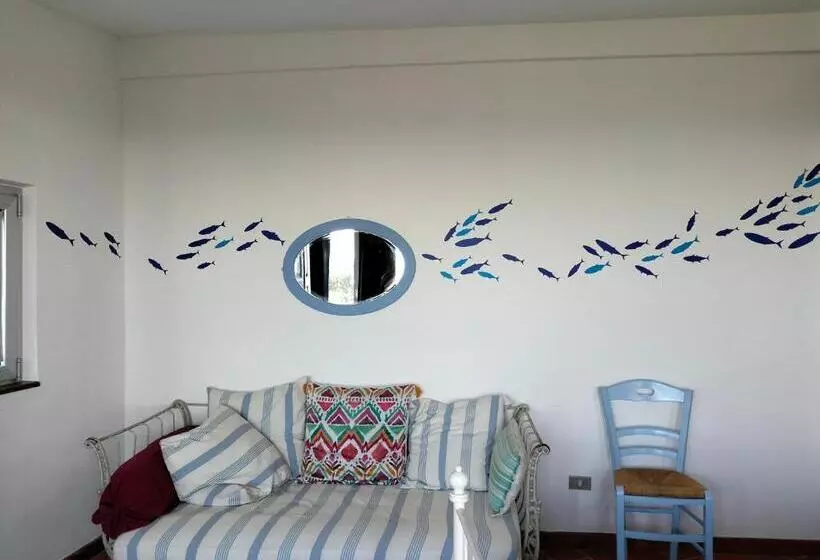 Aamiaismajoitus (B&B) Le Finestre Sul Mare