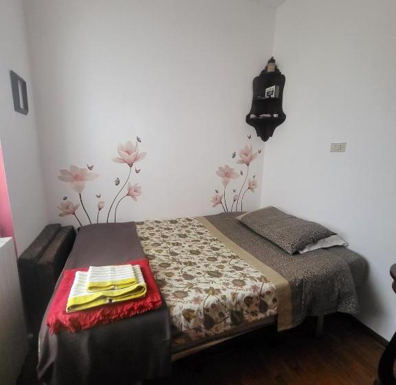 פנסיון A Casa Di Nonna Luisa